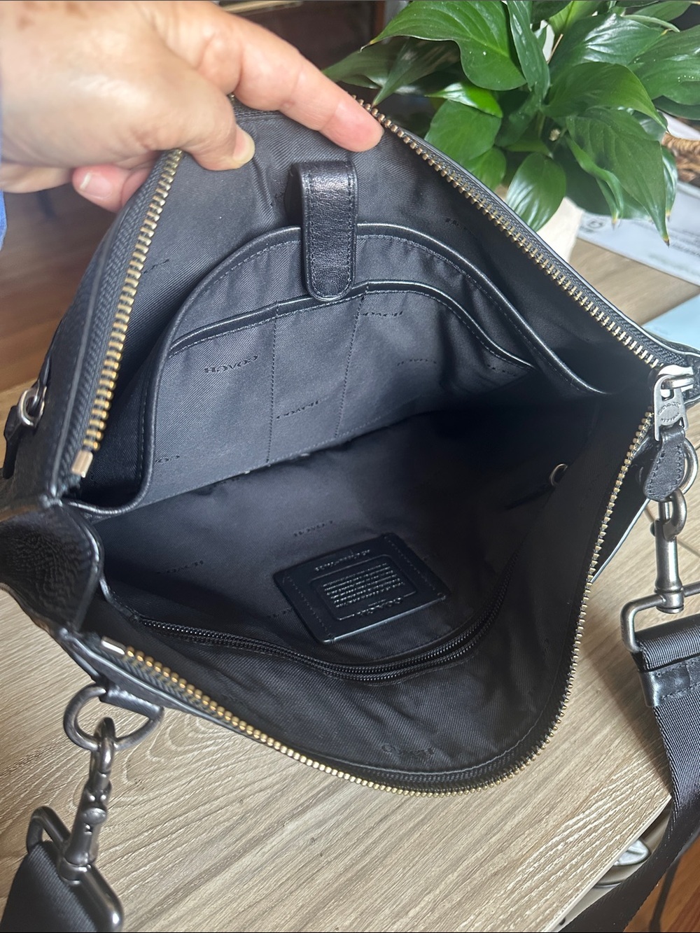 Coach Black Pebbled Leather Messenger Crossbody - Picture 5 of 10